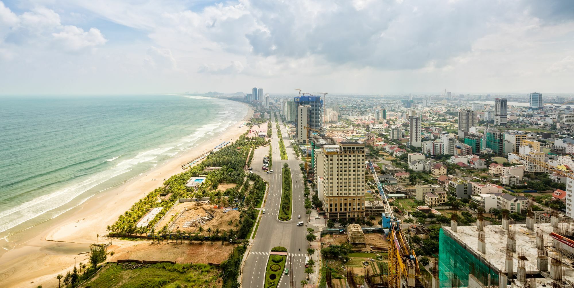 Beachfront Luxury Apartment - Rooftop Pool - Da Nang Exterior foto